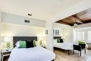 Hotel Calla Lily Inn Palm Springs